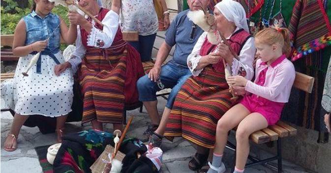 Crafts in the town of Bansko