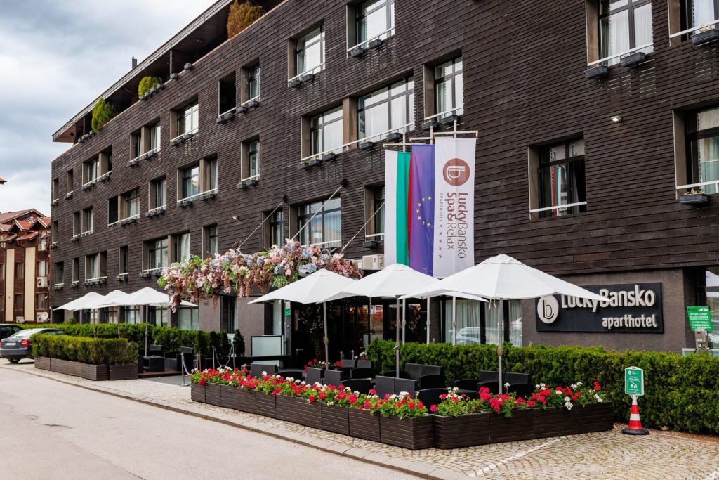 Lucky Bansko Aparthotel