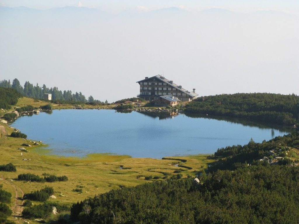 Хижа Безбог