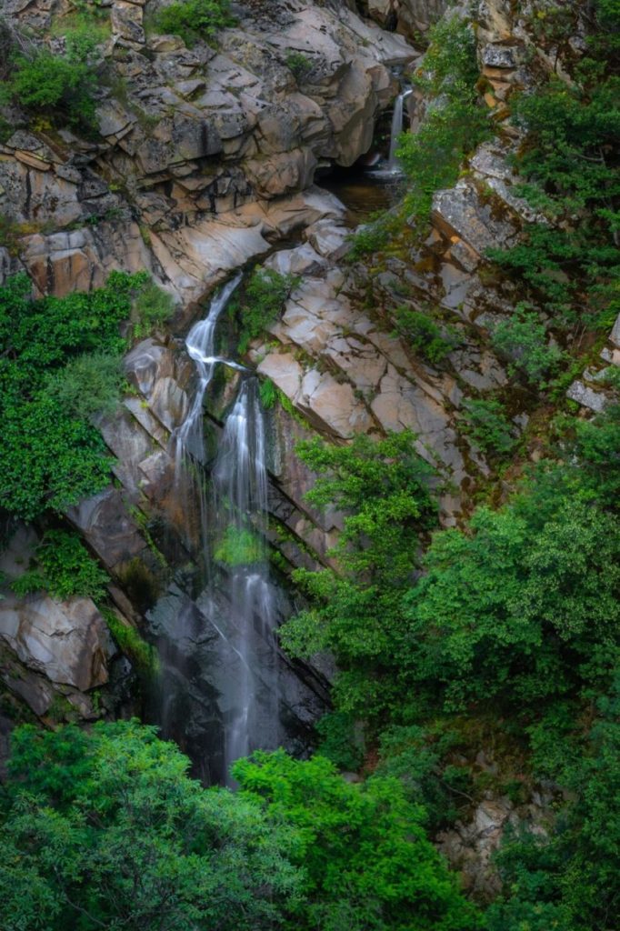 Влахински водопад - място за отдих и приключения