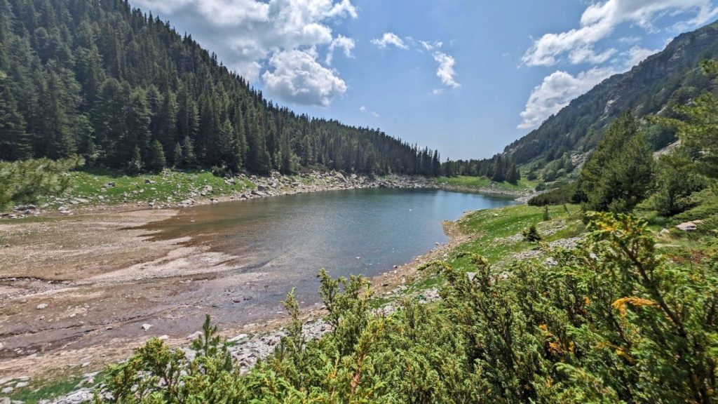 Сухото езеро